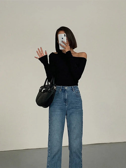 Off-shoulder Long Sleeve Top
