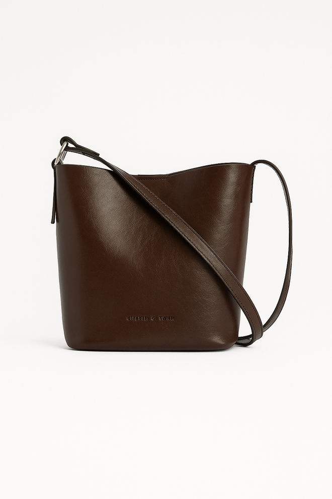 Pipa Bucket Crossbody Bag